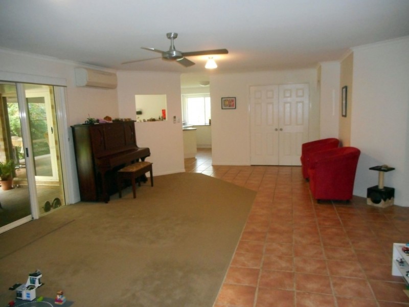 180 Highfield Rise, Pomona QLD 4568