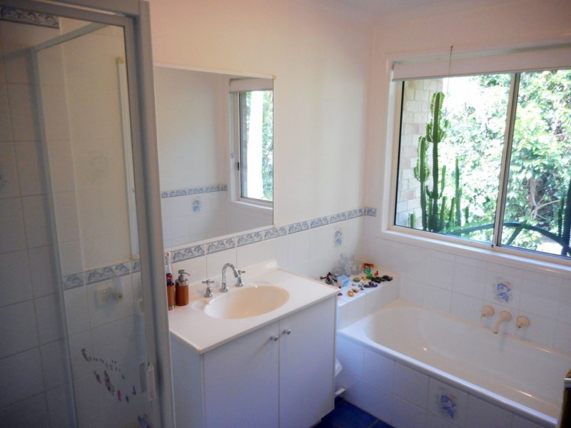 180 Highfield Rise, Pomona QLD 4568