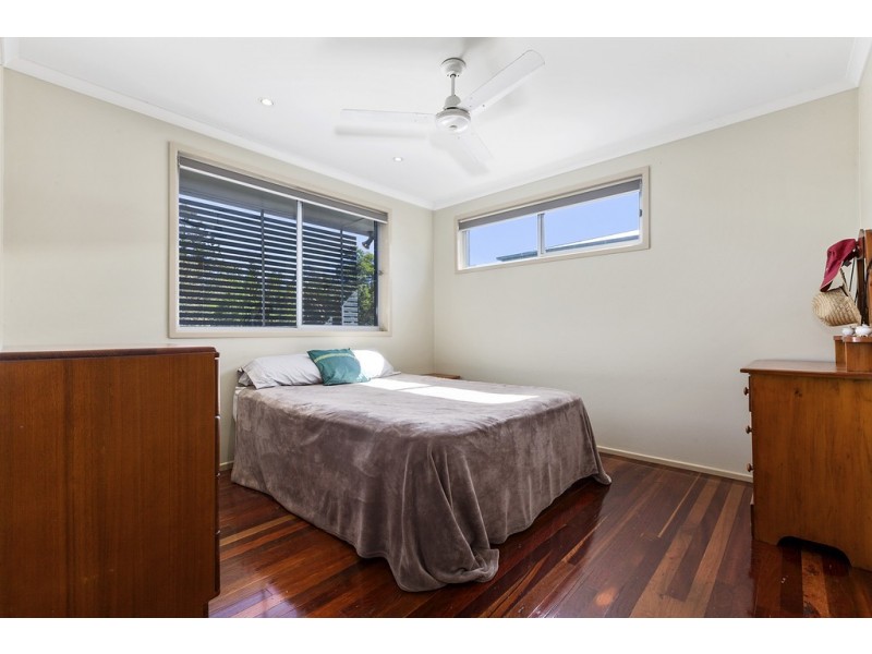 8 Kauri Street, Cooroy QLD 4563
