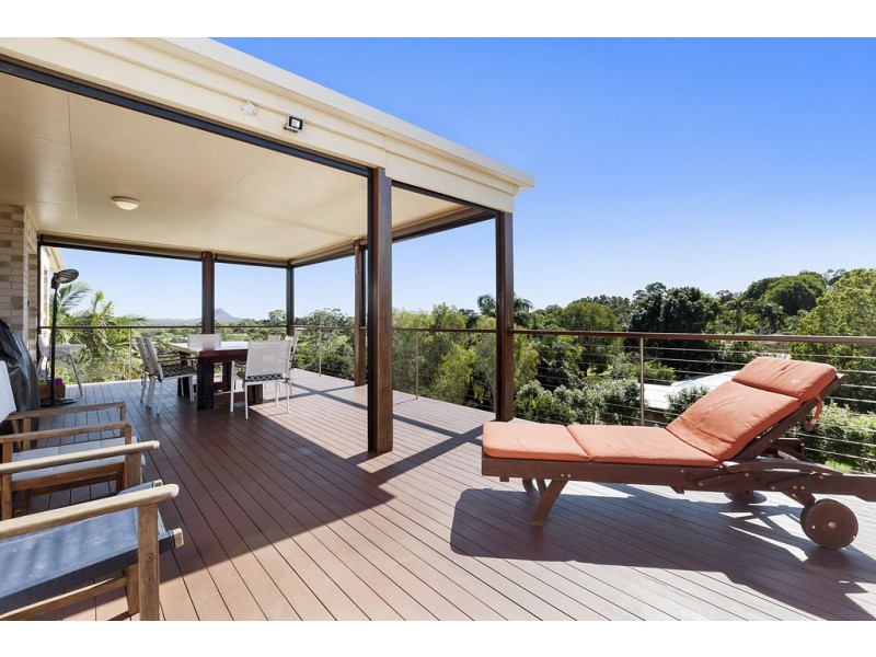 18 Fantail Crescent, Cooroy QLD 4563