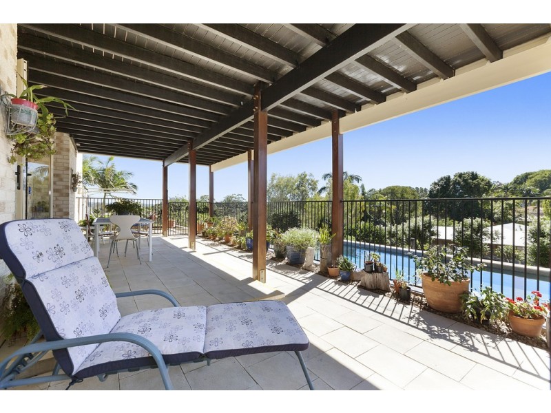 18 Fantail Crescent, Cooroy QLD 4563