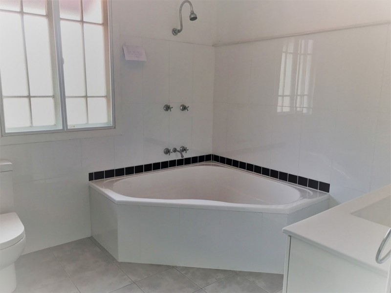 1/15 Memorial Avenue, Pomona QLD 4568