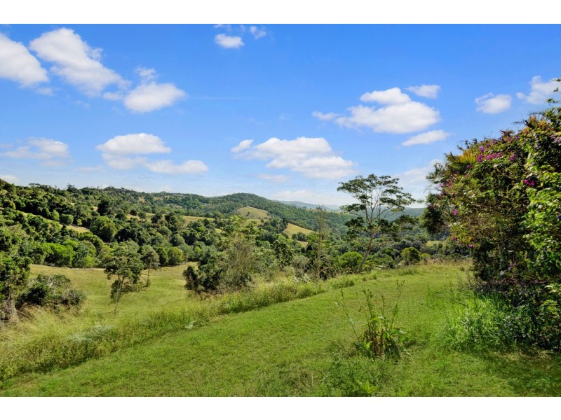 370 Black Mountain Road, Black Mountain QLD 4563