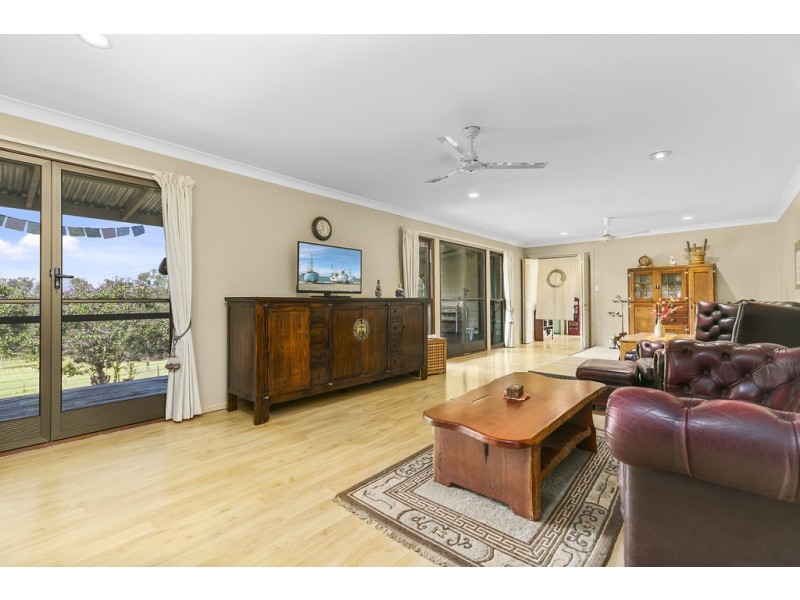 187 Brewers Road, Cooran QLD 4569