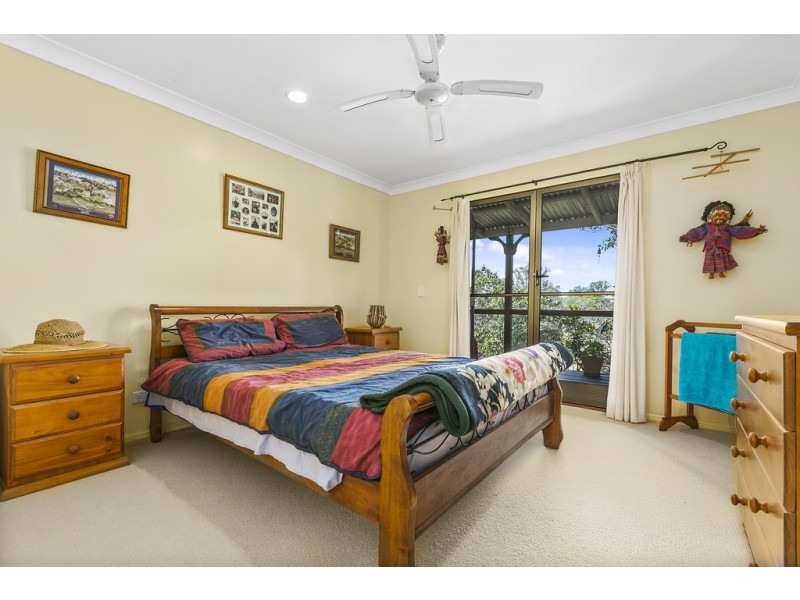 187 Brewers Road, Cooran QLD 4569