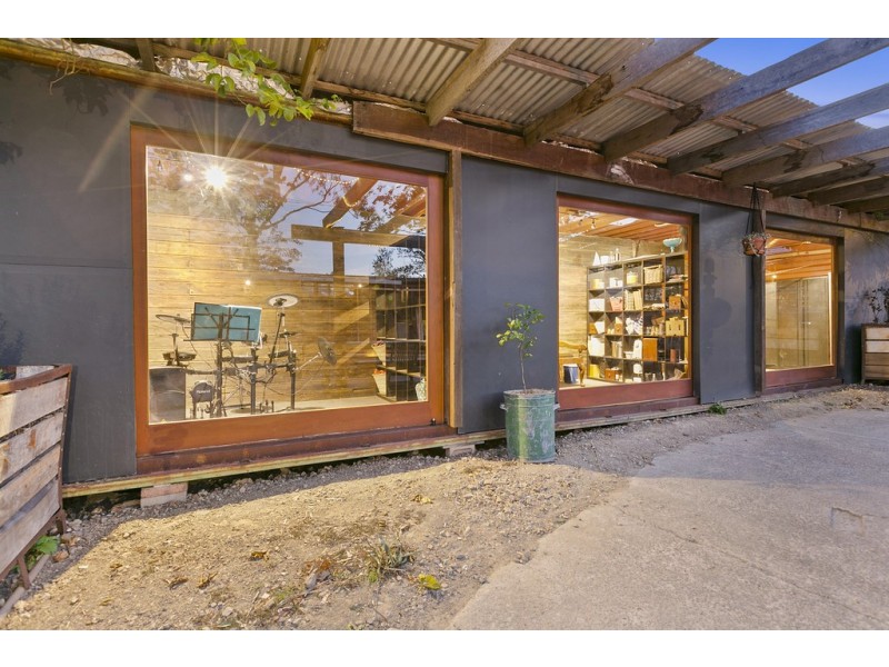 18 Reserve Street, Pomona QLD 4568