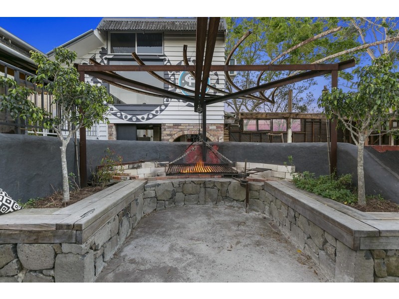 18 Reserve Street, Pomona QLD 4568