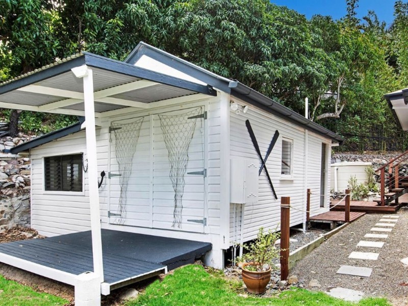 8 Boreen Parade, Boreen Point QLD 4565