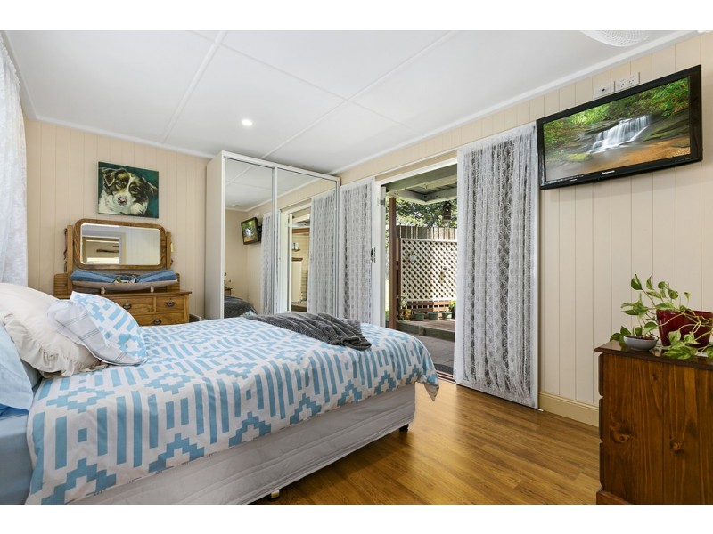 17 Toolara Street, Boreen Point QLD 4565
