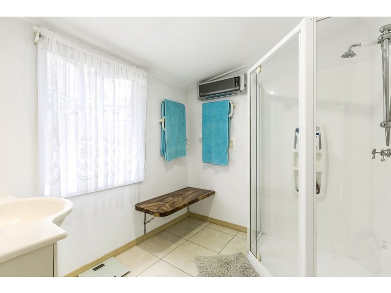 17 Toolara Street, Boreen Point QLD 4565