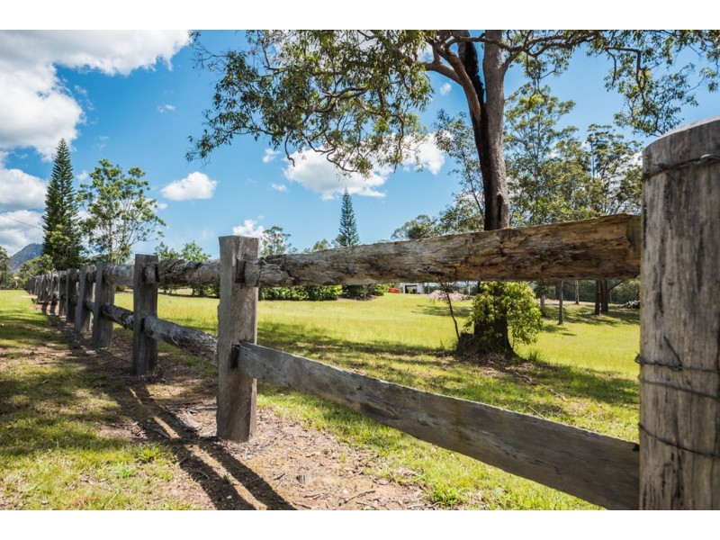 63 Hawk Road, Pomona QLD 4568