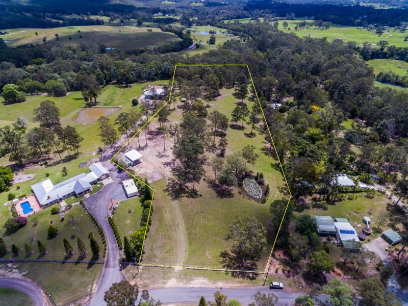 63 Hawk Road, Pomona QLD 4568