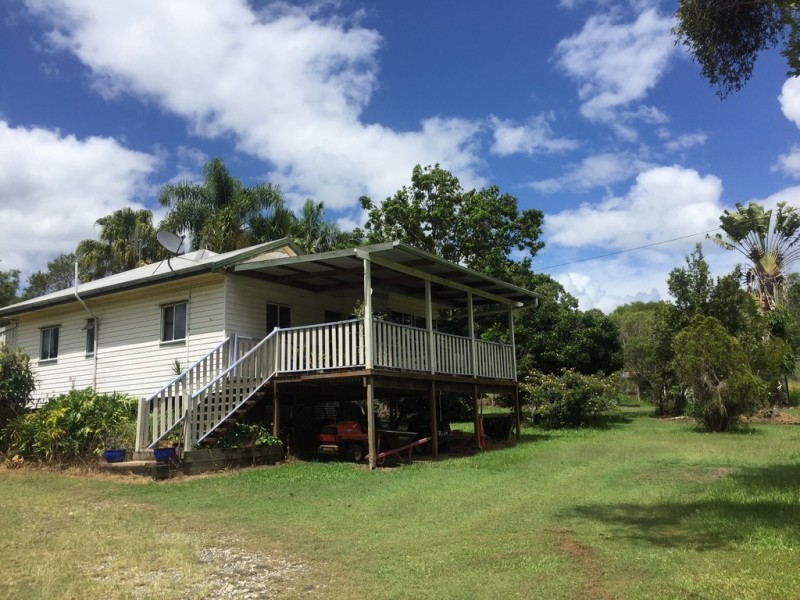 41 Railway Road, Cooran QLD 4569