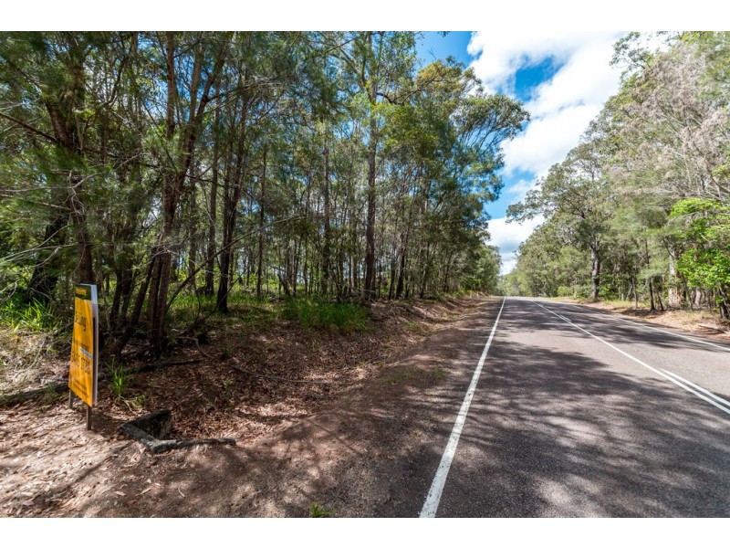 990 Cootharaba Road, Cootharaba QLD 4565