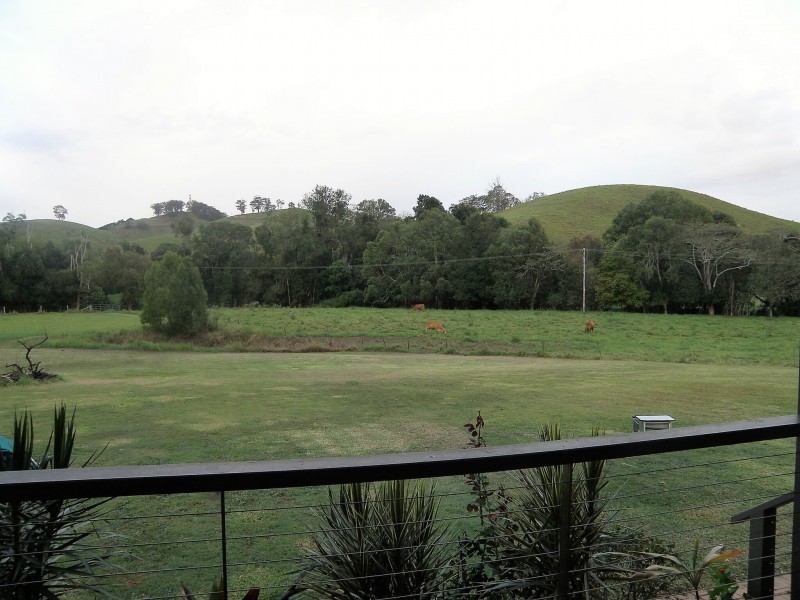 23 Overton Way, Kin Kin QLD 4571