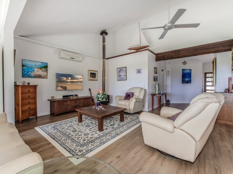 164 Black Mountain Range Road, Black Mountain QLD 4563