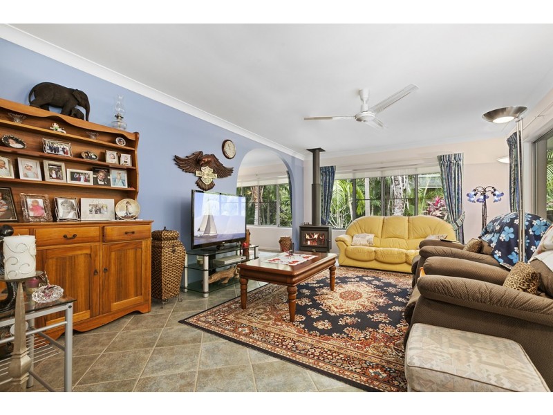 69 SCOTTS DRIVE, Pomona QLD 4568