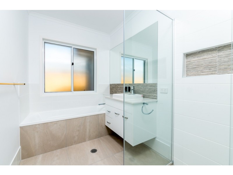 10 FOREST OAK COURT, Cooroy QLD 4563