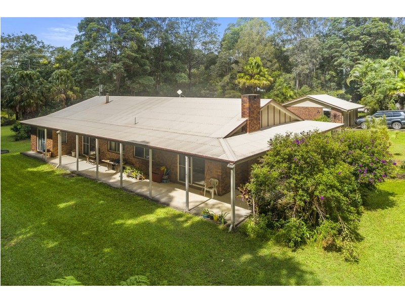 151 Dath Henderson Road, Tinbeerwah QLD 4563