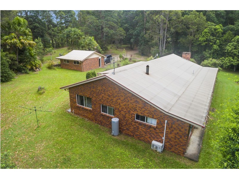 151 Dath Henderson Road, Tinbeerwah QLD 4563