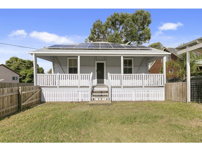 16 Henry Street, Cooran QLD 4569
