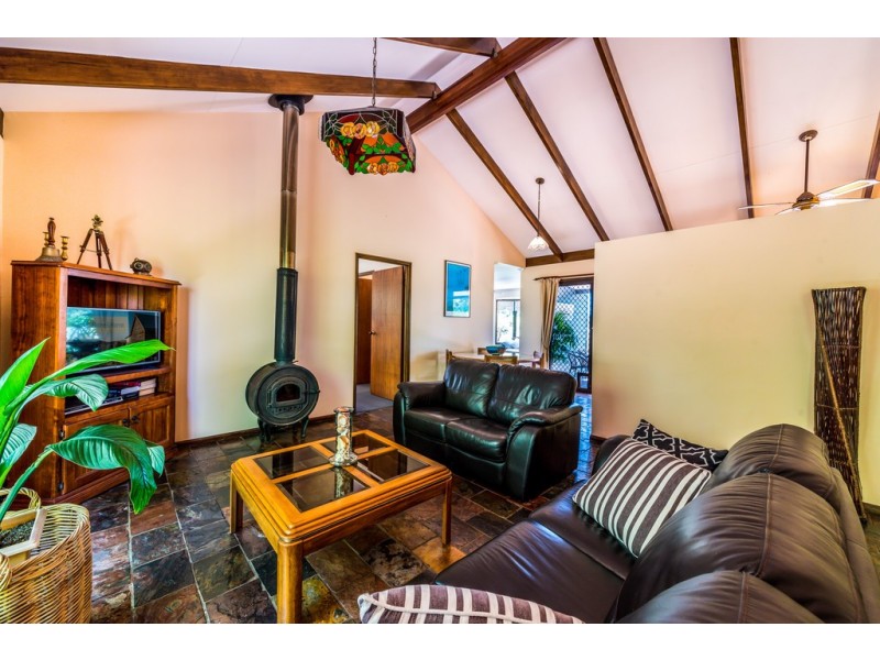 1065 Cootharaba Road, Cootharaba QLD 4565