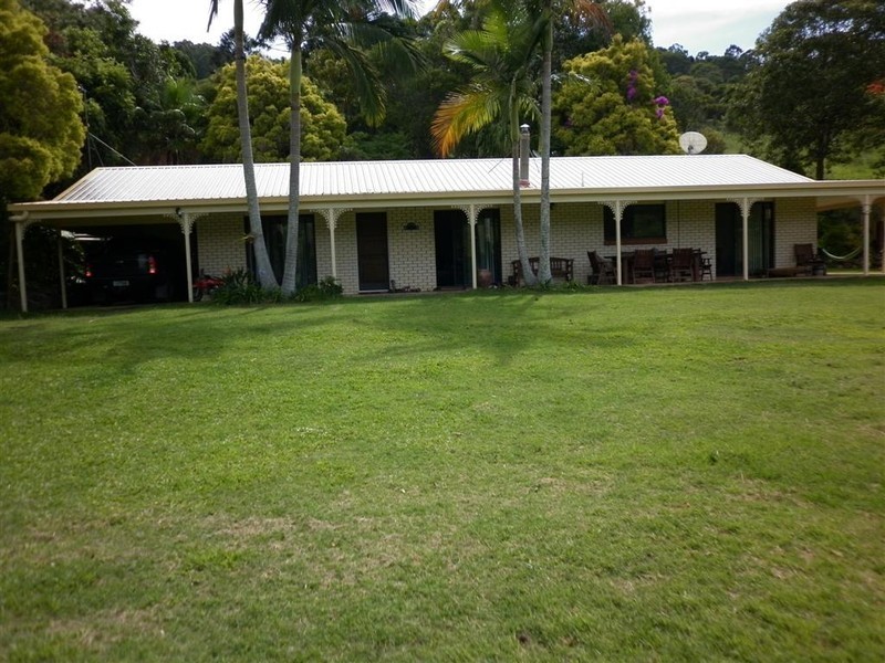 Federal QLD 4568