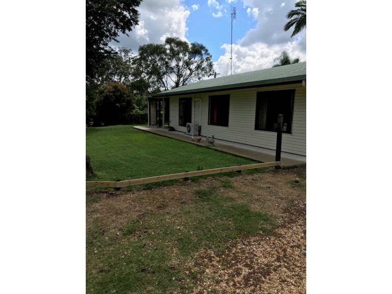 1 Queen Street, Cooran QLD 4569