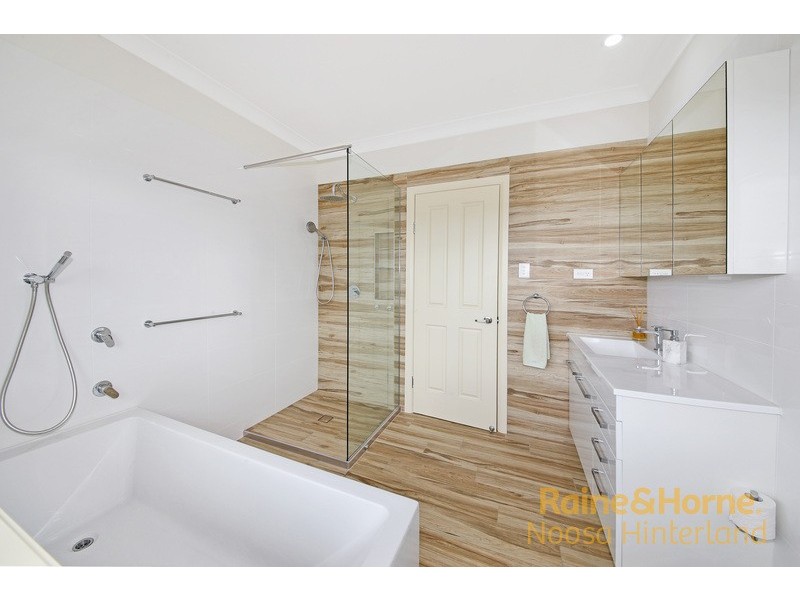 198 Lehman Road, Traveston QLD 4570