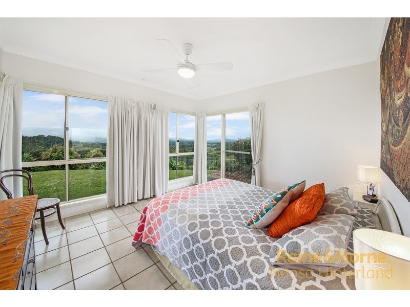 198 Lehman Road, Traveston QLD 4570
