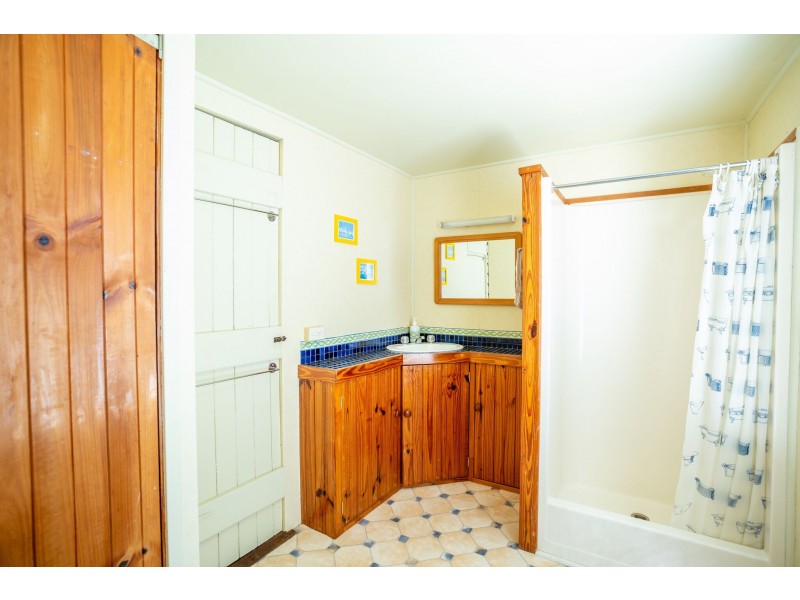 1166 Pomona Kin Kin Road, Kin Kin QLD 4571
