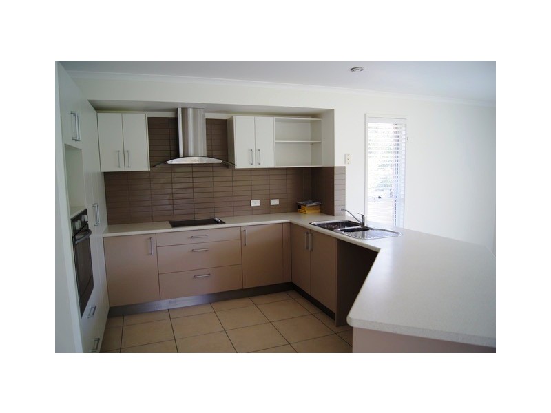 17 Dianella Court, Cooroy QLD 4563