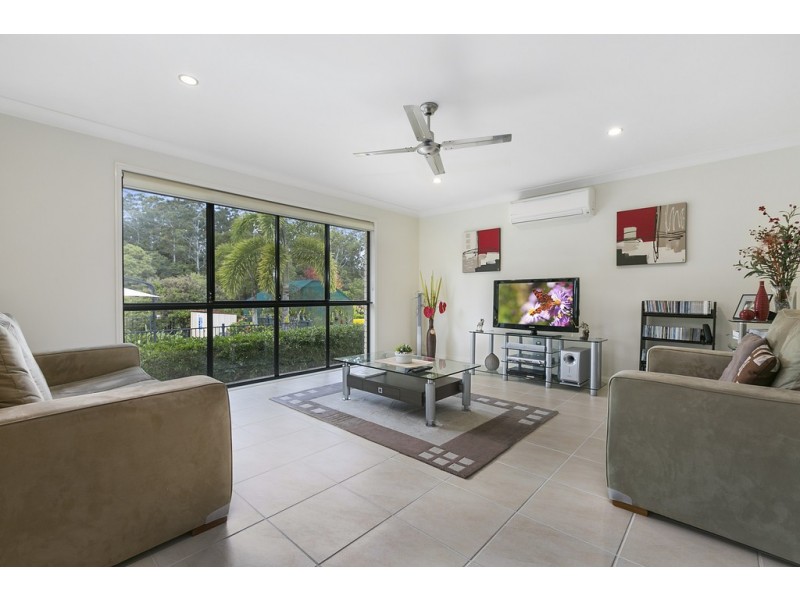 45 Orana Avenue, Pomona QLD 4568