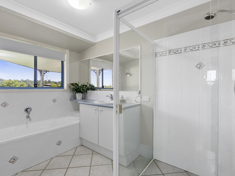 18 Myrtle Court, Black Mountain QLD 4563