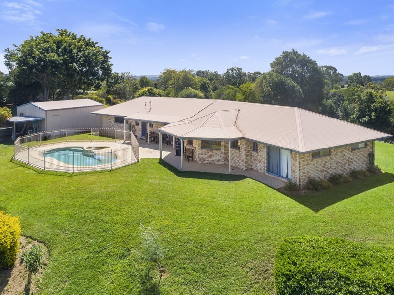 18 Myrtle Court, Black Mountain QLD 4563