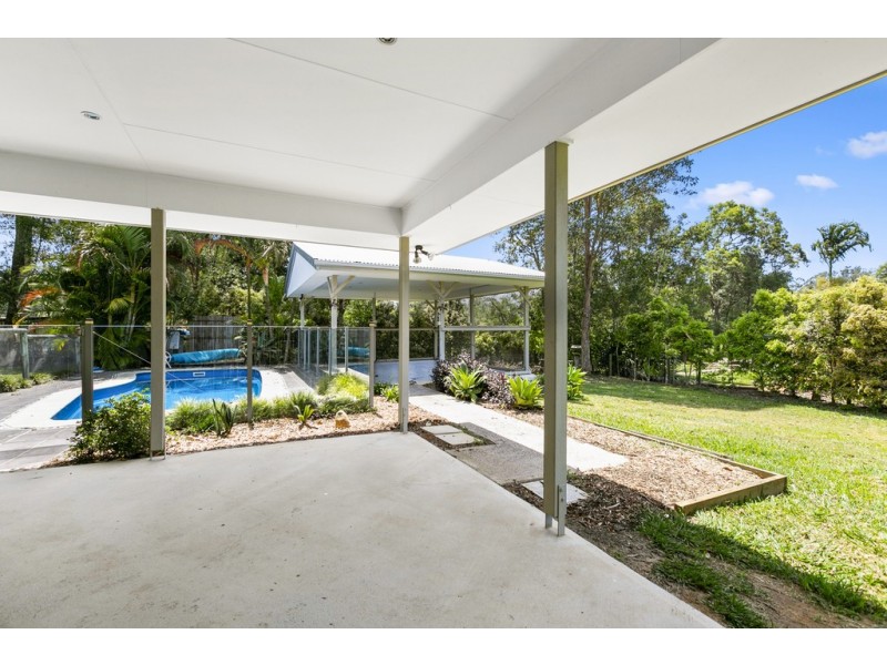 6 Crab Apple Court, Black Mountain QLD 4563
