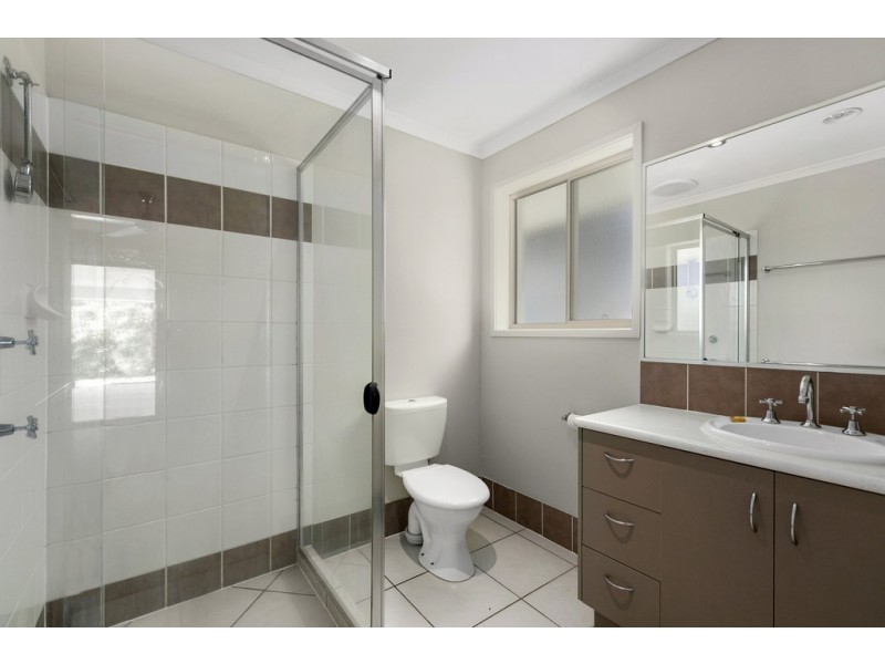 6 Crab Apple Court, Black Mountain QLD 4563
