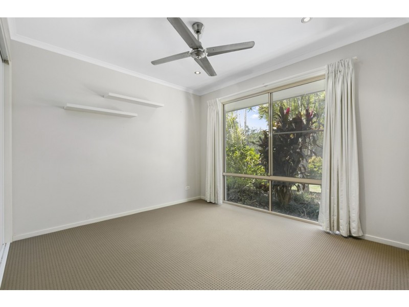 6 Crab Apple Court, Black Mountain QLD 4563