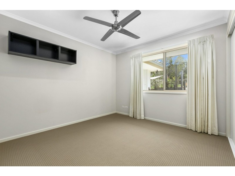 6 Crab Apple Court, Black Mountain QLD 4563