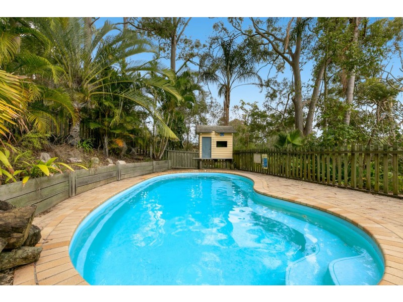 260 Coles Creek Road, Cooran QLD 4569