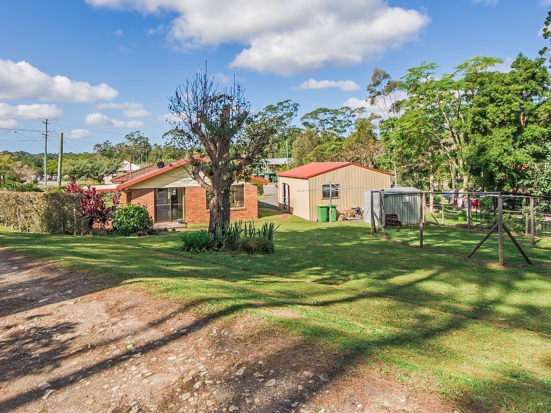 23 Reserve Street, Pomona QLD 4568