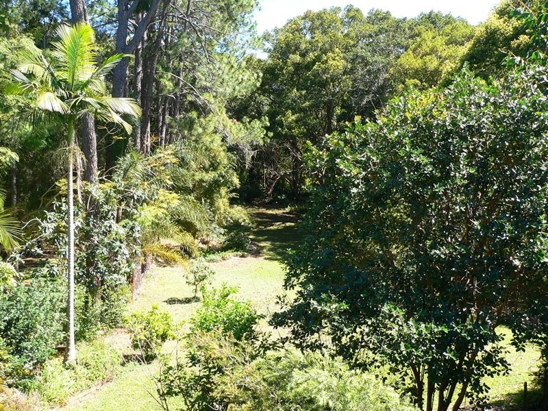 12 Pine Street, Pomona QLD 4568
