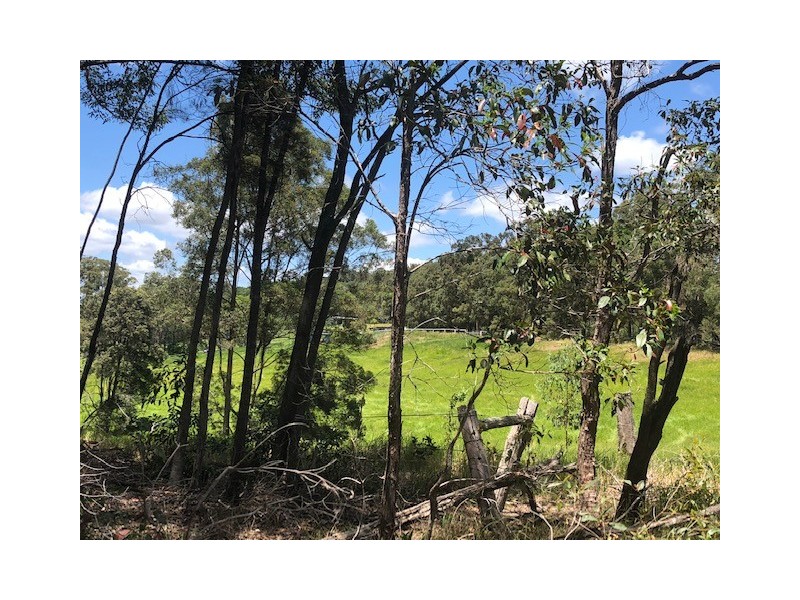 327 Kinmond Creek Road, Cootharaba QLD 4565