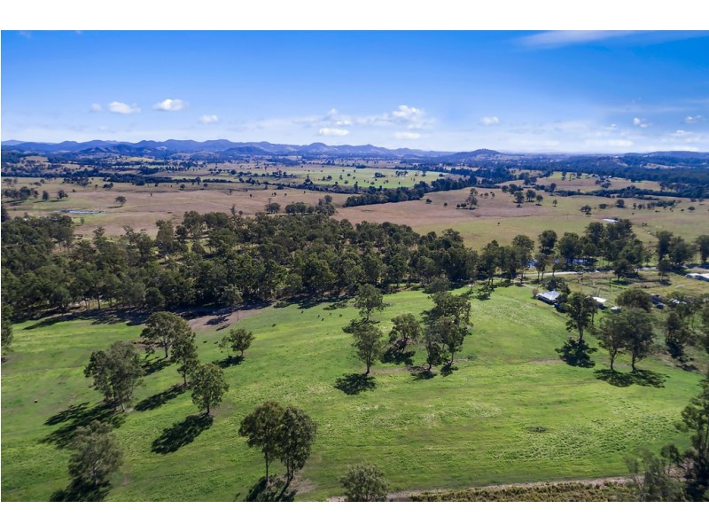 1692 Kenilworth Skyring Creek Road, Tuchekoi QLD 4570
