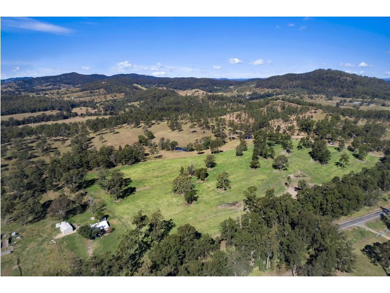 1692 Kenilworth Skyring Creek Road, Tuchekoi QLD 4570
