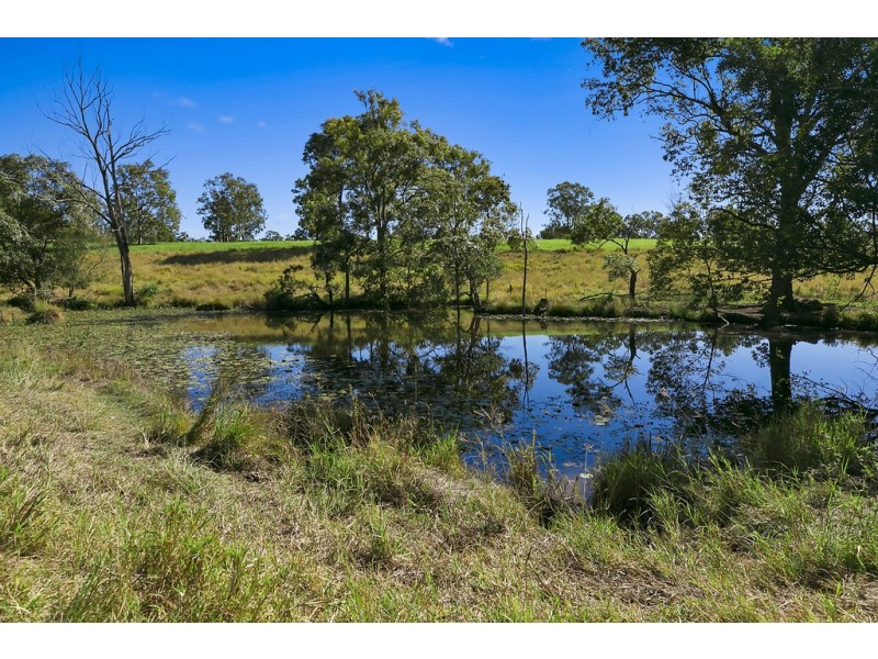 1692 Kenilworth Skyring Creek Road, Tuchekoi QLD 4570