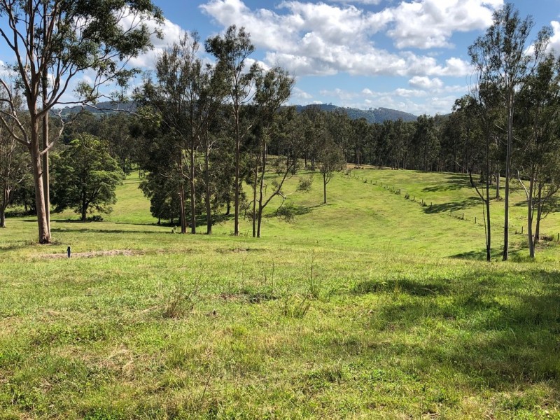 1692 Kenilworth Skyring Creek Road, Tuchekoi QLD 4570