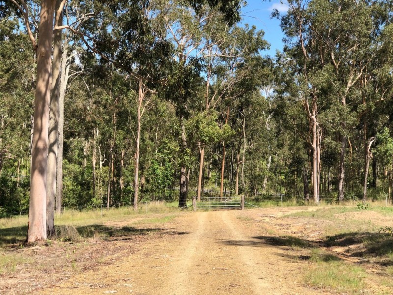 1692 Kenilworth Skyring Creek Road, Tuchekoi QLD 4570