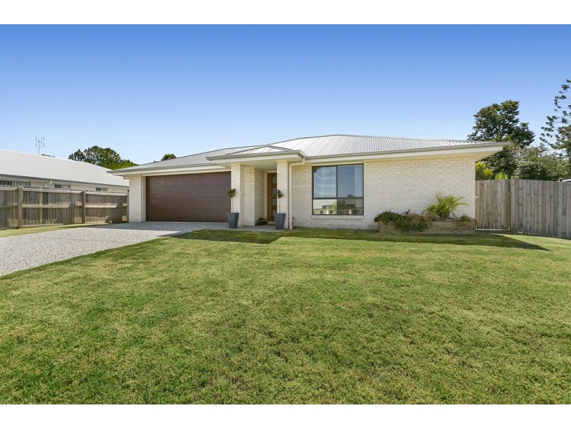11 Arthur Court, Cooroy QLD 4563