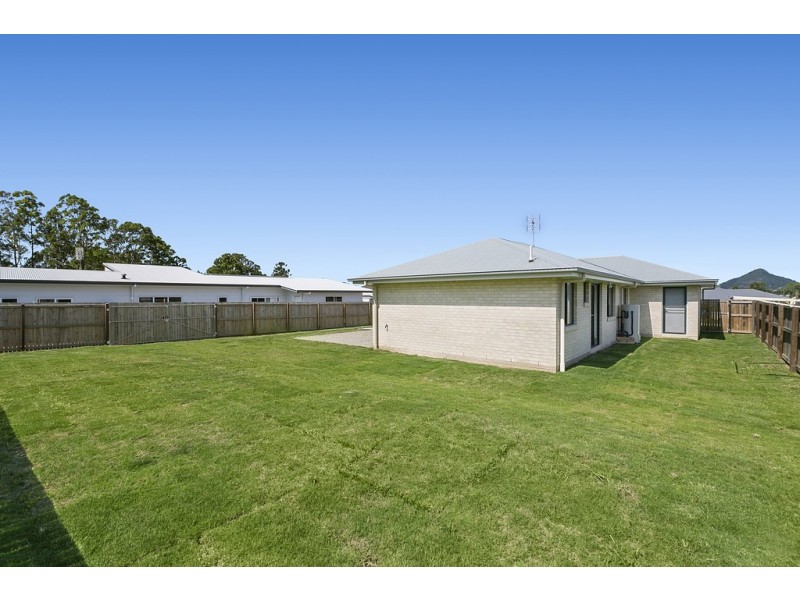 11 Arthur Court, Cooroy QLD 4563